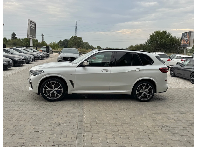 BMW X5 M50d * Magic Sky* Harman/Kardon Подгрев| 360Камера - автомобили, коли, обяви за нови и употребявани 6