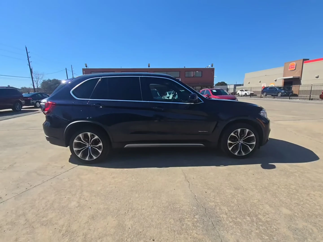 BMW X5 xDrive 35i - автомобили, коли, обяви за нови и употребявани 1