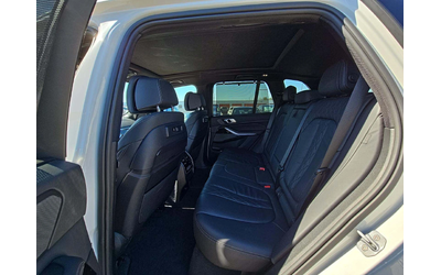 BMW X5 xDrive 50i - автомобили, коли, обяви за нови и употребявани 6