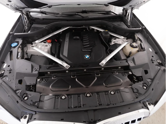 BMW X5 40i* LASER* HUD* H/K* 360* Въздух* Вакуум* Пано* - автомобили, коли, обяви за нови и употребявани 16