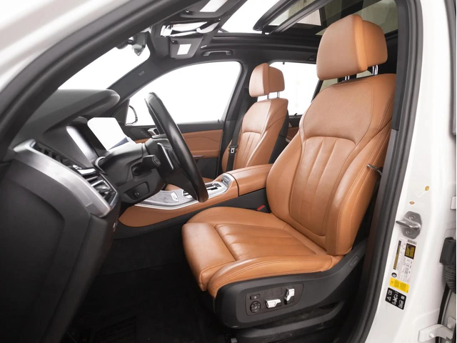 BMW X5 40i* LASER* HUD* H/K* 360* Въздух* Вакуум* Пано* - автомобили, коли, обяви за нови и употребявани 8