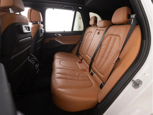 BMW X5 40i* LASER* HUD* H/K* 360* Въздух* Вакуум* Пано* - автомобили, коли, обяви за нови и употребявани 9