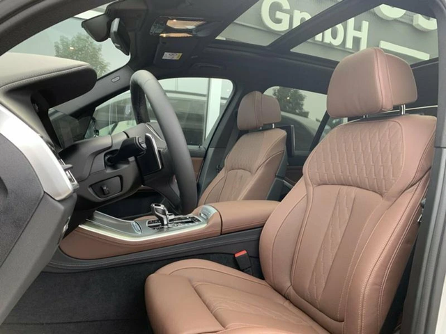 BMW X5 M50i - автомобили, коли, обяви за нови и употребявани 7