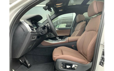 BMW X5 M50i - автомобили, коли, обяви за нови и употребявани 8