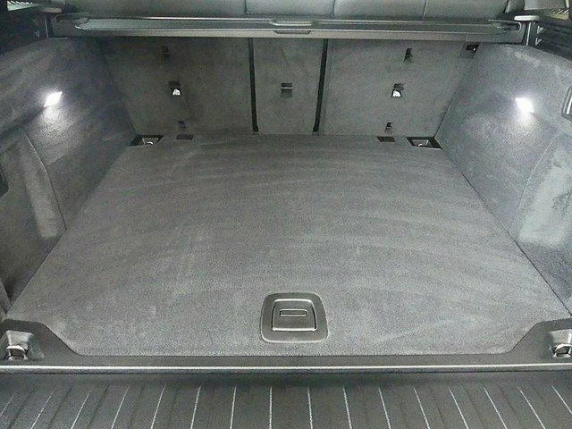 BMW X5 M50i - автомобили, коли, обяви за нови и употребявани 4