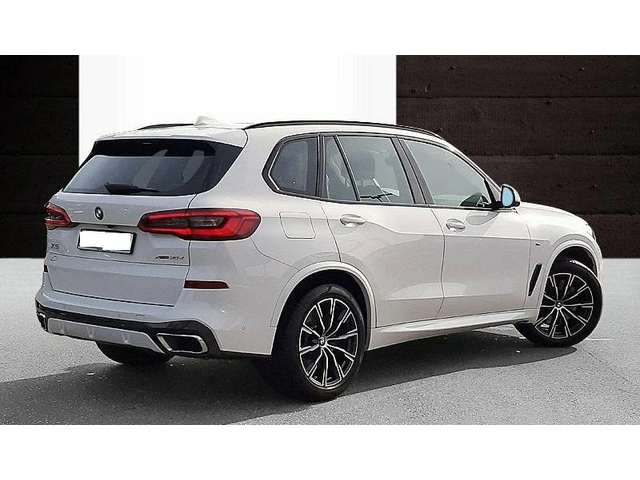 BMW X5 xDrive30d M Sport - автомобили, коли, обяви за нови и употребявани 1
