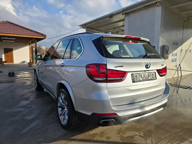 BMW X5 40E - X-Drive - Plugin Hybrid - автомобили, коли, обяви за нови и употребявани 4
