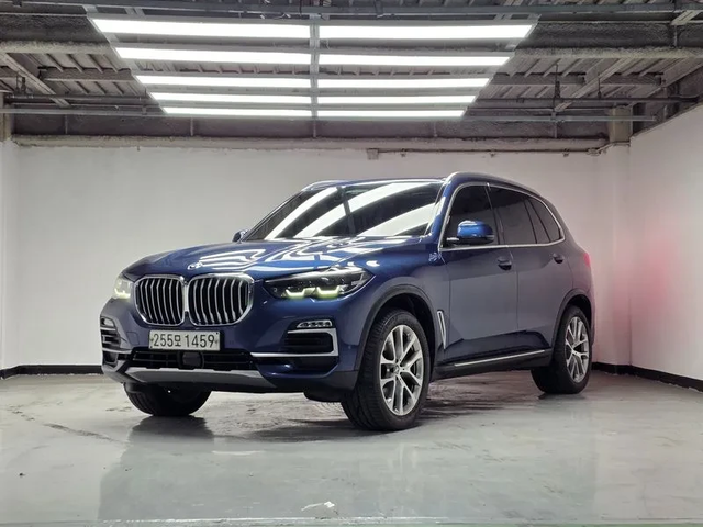 BMW X5 xDrive 30D Xline - автомобили, коли, обяви за нови и употребявани 0