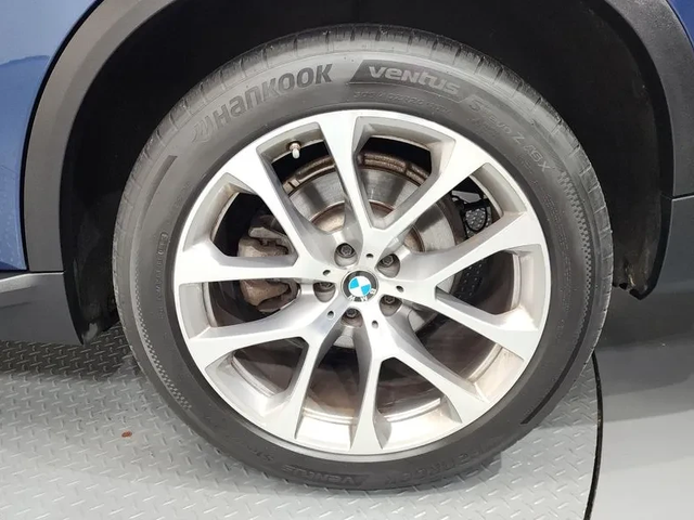 BMW X5 xDrive 30D Xline - автомобили, коли, обяви за нови и употребявани 4