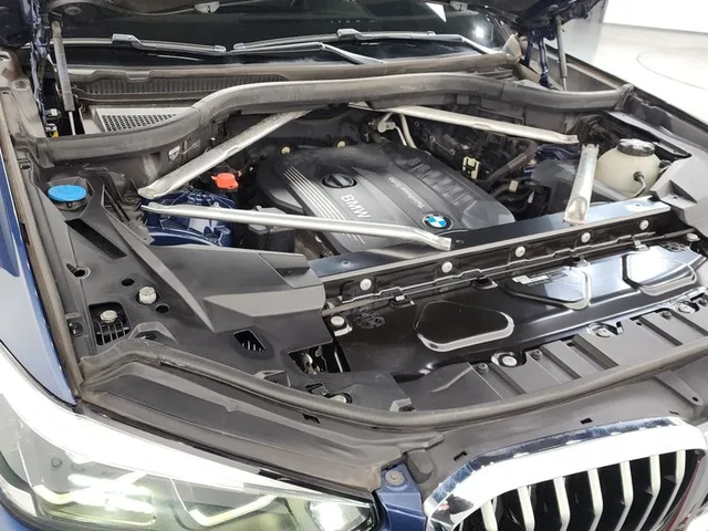 BMW X5 xDrive 30D Xline - автомобили, коли, обяви за нови и употребявани 5