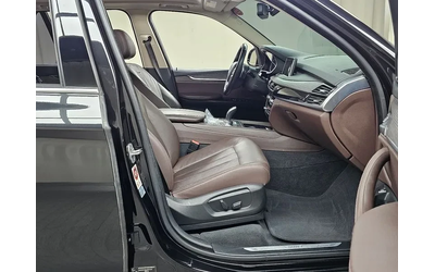 BMW X5 xDrive 30D - автомобили, коли, обяви за нови и употребявани 10