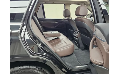 BMW X5 xDrive 30D - автомобили, коли, обяви за нови и употребявани 11