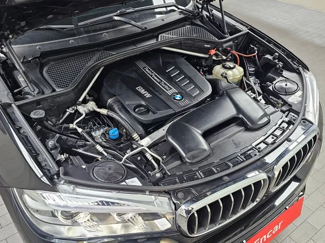 BMW X5 xDrive 30D - автомобили, коли, обяви за нови и употребявани 5