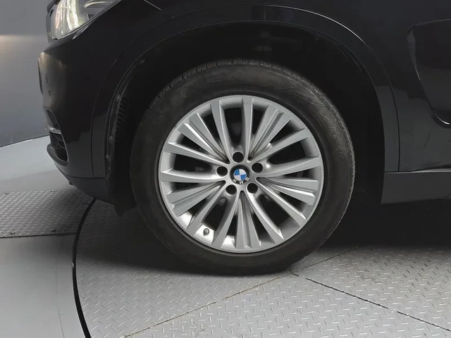 BMW X5 xDrive 30D - автомобили, коли, обяви за нови и употребявани 4