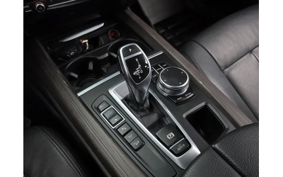 BMW X5 xDrive 30D - автомобили, коли, обяви за нови и употребявани 8