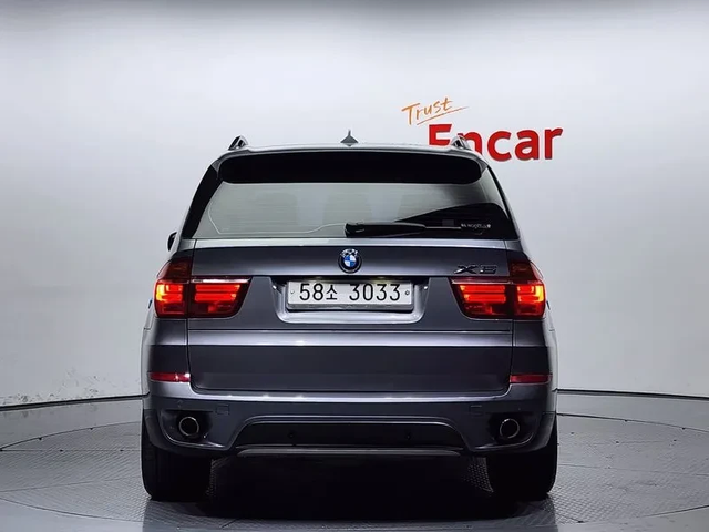 BMW X5 xDrive 30D - автомобили, коли, обяви за нови и употребявани 3