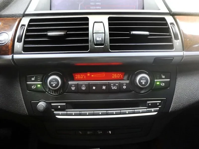 BMW X5 xDrive 30D - автомобили, коли, обяви за нови и употребявани 14