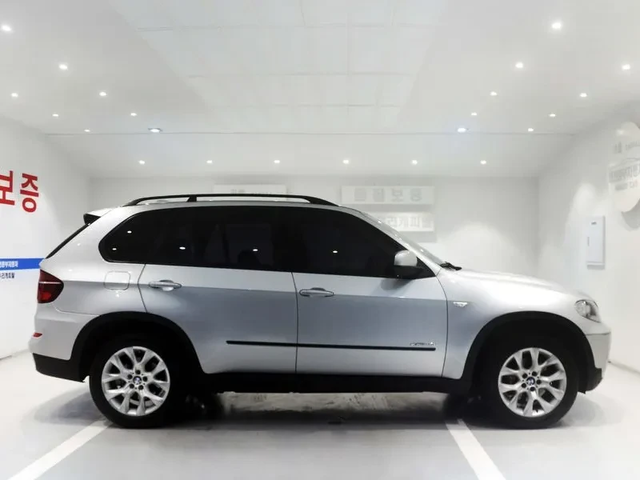 BMW X5 xDrive 30D - автомобили, коли, обяви за нови и употребявани 6