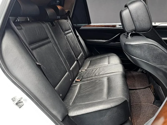 BMW X5 xDrive 35I - автомобили, коли, обяви за нови и употребявани 11