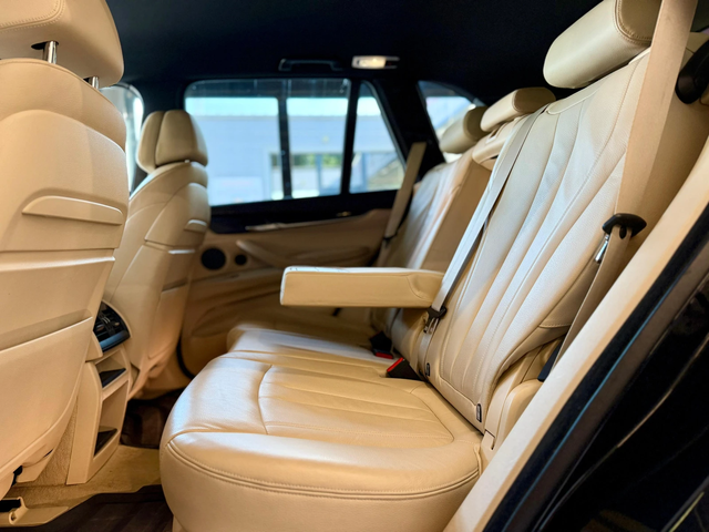 BMW X5 M50d* Обдухване* 7-местен* Лизинг - автомобили, коли, обяви за нови и употребявани 14