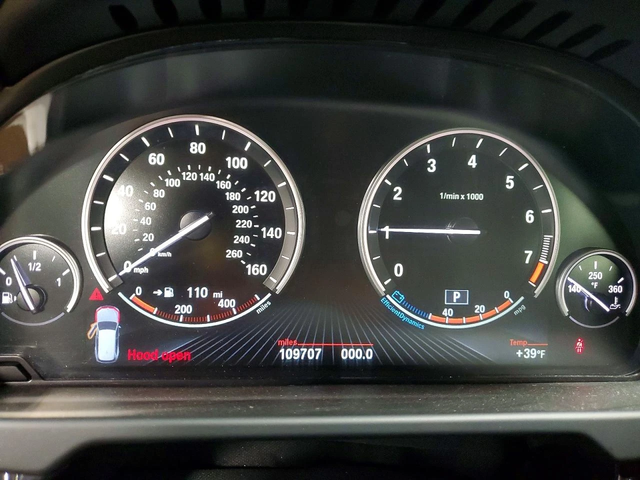 BMW X5 M* SPORT* ПОДГРЕВ* КАМЕРА* КЕЙЛЕС* - автомобили, коли, обяви за нови и употребявани 7