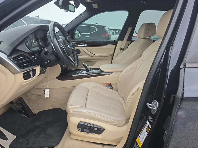 BMW X5 M* SPORT* HARMON* KARDON* ХЕДЪП* КАМЕРА* КЕЙЛЕС* - автомобили, коли, обяви за нови и употребявани 10