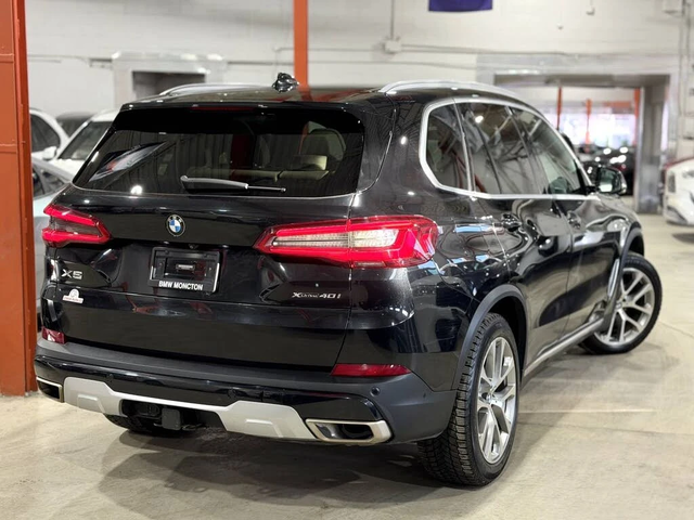 BMW X5 40i* ПАМЕТ* ПАНОРАМА* ПОДГРЕВ* 360 КАМЕРА* - автомобили, коли, обяви за нови и употребявани 2
