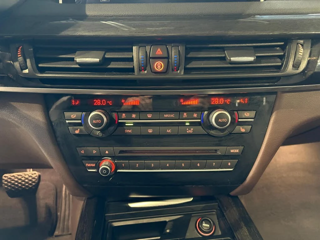 BMW X5 * HeadUp* AвтоКредит* (ЦЕНА ДО БГ) - автомобили, коли, обяви за нови и употребявани 14