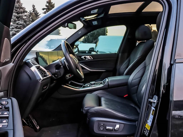 BMW X5 * xDrive * * HeadUp* AвтоКредит* (ЦЕНА ДО БГ) - автомобили, коли, обяви за нови и употребявани 4