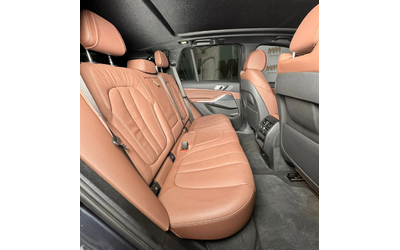 BMW X5 M50i M-Sport* Pano* Harman/Kardon* ShadowLine* 360 - автомобили, коли, обяви за нови и употребявани 10