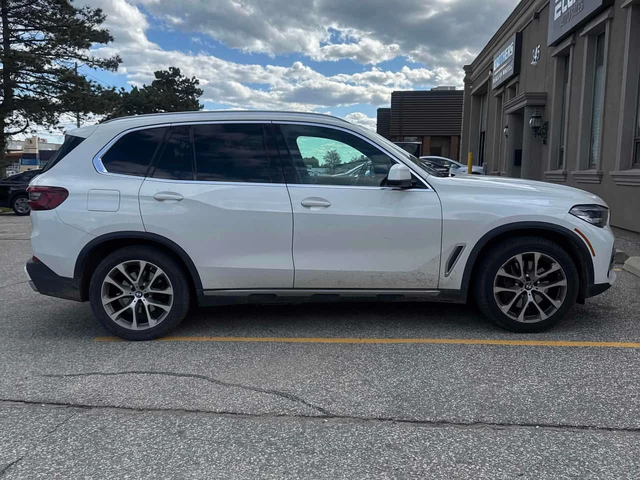 BMW X5 * xDrive45e * ПОДГРЕВИ * ПАНО * KEYLESS * CARFAX - автомобили, коли, обяви за нови и употребявани 2