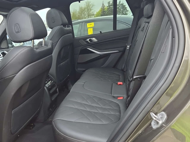 BMW X5 * xDrive40i * 360 * ПАНО * H/K * ПОДГРЕВИ * CARFAX - автомобили, коли, обяви за нови и употребявани 11