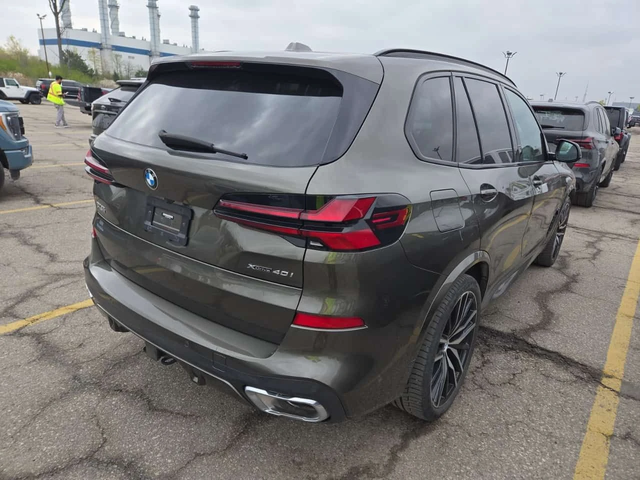 BMW X5 * xDrive40i * 360 * ПАНО * H/K * ПОДГРЕВИ * CARFAX - автомобили, коли, обяви за нови и употребявани 2