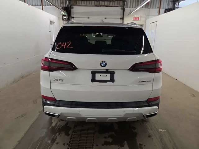 BMW X5 * xDrive40i * ПОДГРЕВИ * 360 * PANO * CARFAX - автомобили, коли, обяви за нови и употребявани 16
