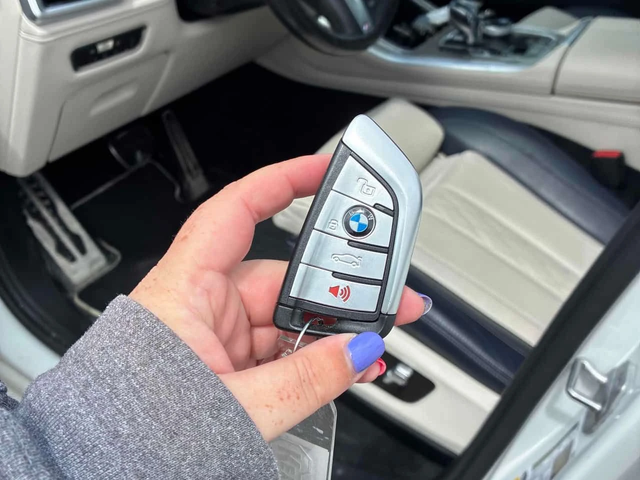 BMW X5 M50i/ПАНОРАМА/ДИСТРОНИК/360 КАМЕРИ - автомобили, коли, обяви за нови и употребявани 13