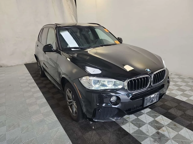 BMW X5 * xDrive35d * ПОДГРЕВИ * H/K * ПАНО * CARFAX - автомобили, коли, обяви за нови и употребявани 1