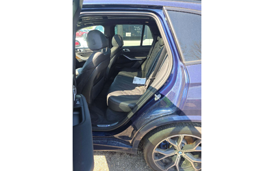 BMW X5 40i xDrive * DISTRONIC* LASER* HEAD-UP* - автомобили, коли, обяви за нови и употребявани 11