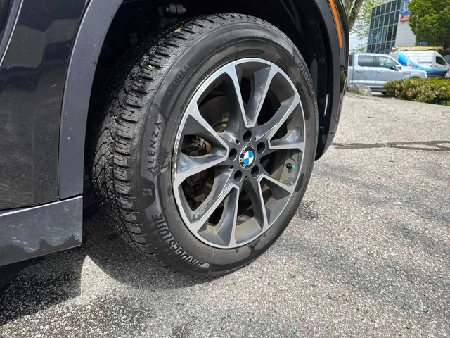 BMW X5 * xDrive35i * HARMAN/KARDON* ДИГИТАЛНО ТАБЛО* PANO - автомобили, коли, обяви за нови и употребявани 6