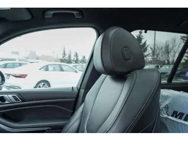 BMW X5 * xDrive40i | PREMIUM ENHANCED PKG * CARFAX * - автомобили, коли, обяви за нови и употребявани 16