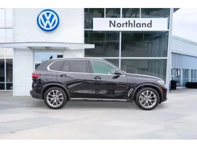 BMW X5 * xDrive40i | PREMIUM ENHANCED PKG * CARFAX * - автомобили, коли, обяви за нови и употребявани 2