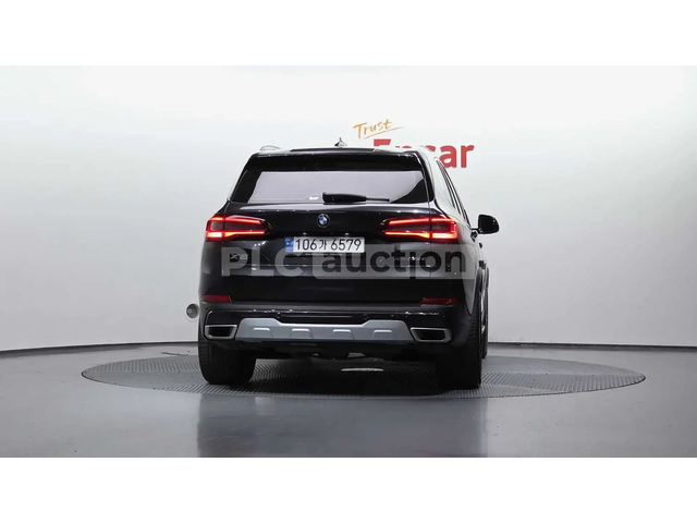 BMW X5 HEAD-UP * ОДБУХВАНЕ * PANO * 360 - автомобили, коли, обяви за нови и употребявани 3