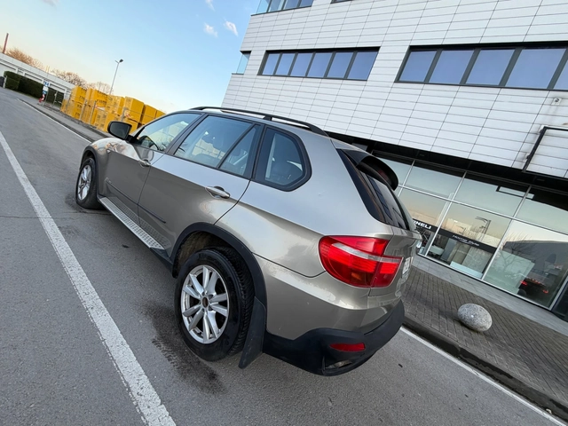 BMW X5 3.0Д* 235кс* 7места* - автомобили, коли, обяви за нови и употребявани 5
