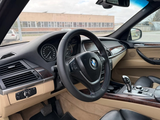 BMW X5 7местен* 3.0D* Панорама* Individualll - автомобили, коли, обяви за нови и употребявани 10