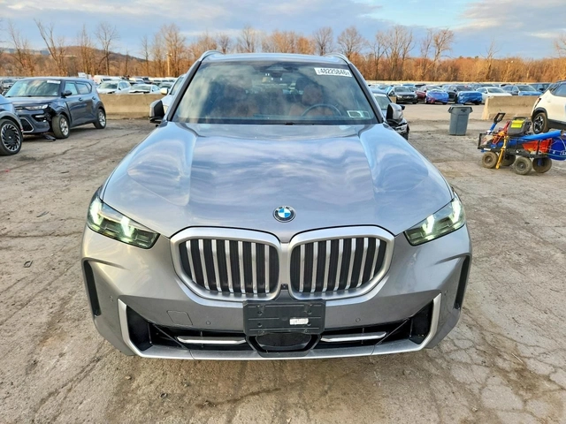 BMW X5 XDRIVE40I - автомобили, коли, обяви за нови и употребявани 1