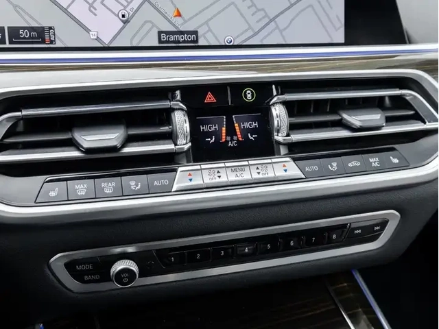 BMW X5 xDrive40i * PREMIUM ESSENTIAL PCK * ПАНОРАМА - автомобили, коли, обяви за нови и употребявани 12