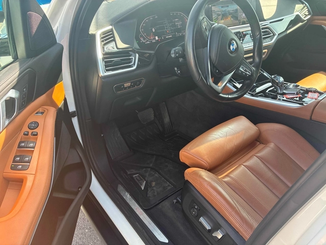 BMW X5 xDrive40i * Keyless * CARFAX * АВТО КРЕДИТ * - автомобили, коли, обяви за нови и употребявани 5