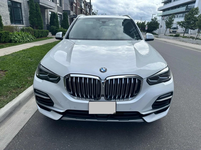 BMW X5 xDrive40i * Keyless * CARFAX * АВТО КРЕДИТ * - автомобили, коли, обяви за нови и употребявани 1