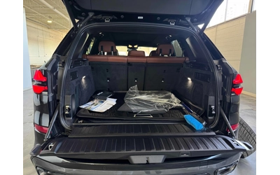 BMW X5 xDrive40i * M Sport Pck * Ambient Lighting * H&K - автомобили, коли, обяви за нови и употребявани 6