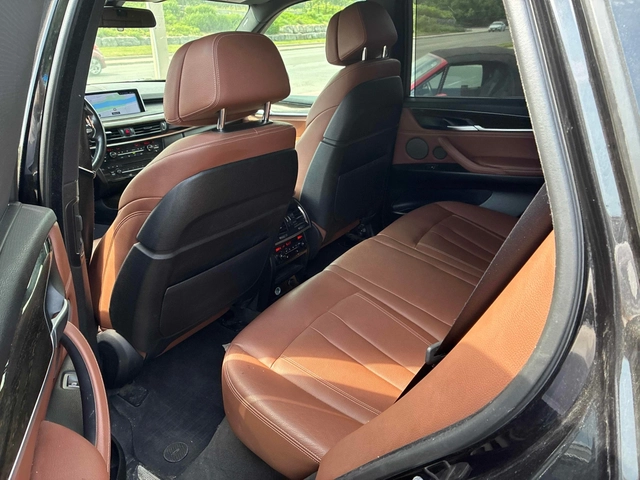 BMW X5 35i xDrive/M-Pack/Digital/H&K/Pano - автомобили, коли, обяви за нови и употребявани 10