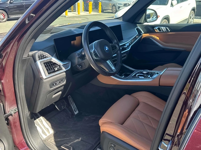 BMW X5 xDrive50e / CARFAX - автомобили, коли, обяви за нови и употребявани 7